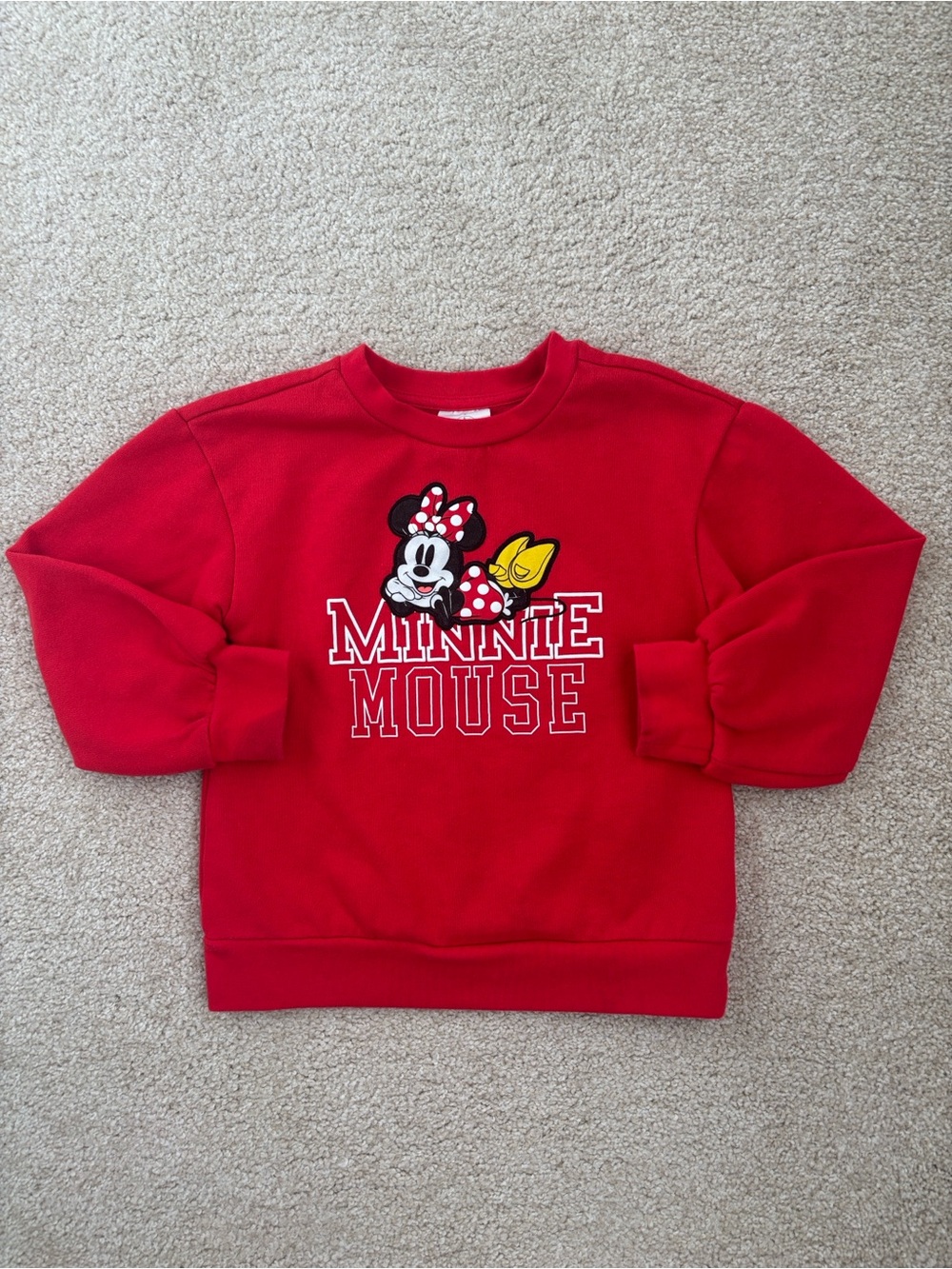 Walt Disney World Disney Parks Minnie Mouse red sweatshirt size 4